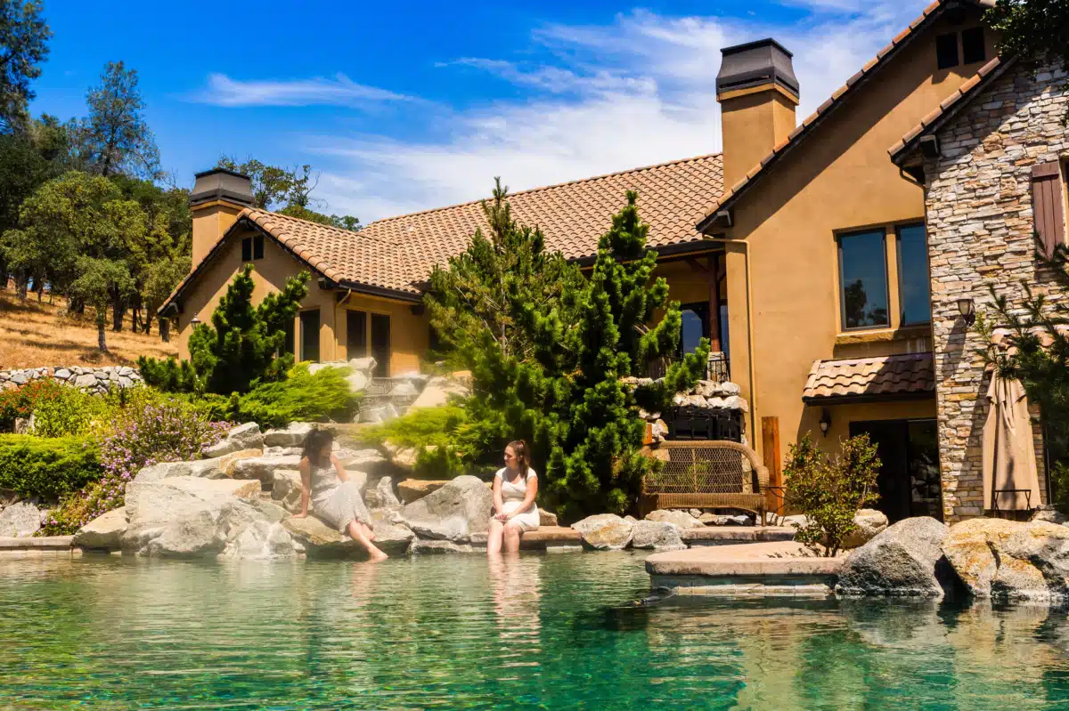 CDT Service Corporation - Hero Image